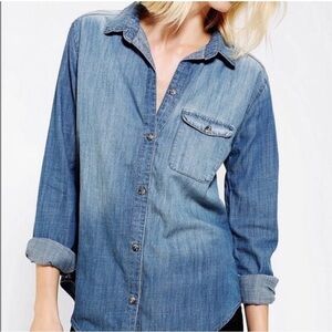 Urban Outfitters BDG Boyfriend Denim Chambray Button Down Shirt